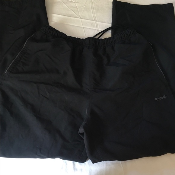 Reebok Sweatpants Men Size: M Color: Black - Picture 5 of 5
